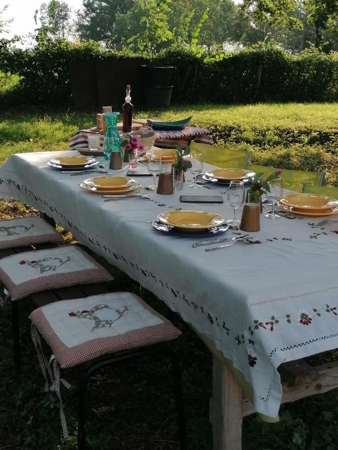 LOU GRAOU CHEPRE gîte d'étape Chandon Exterior foto